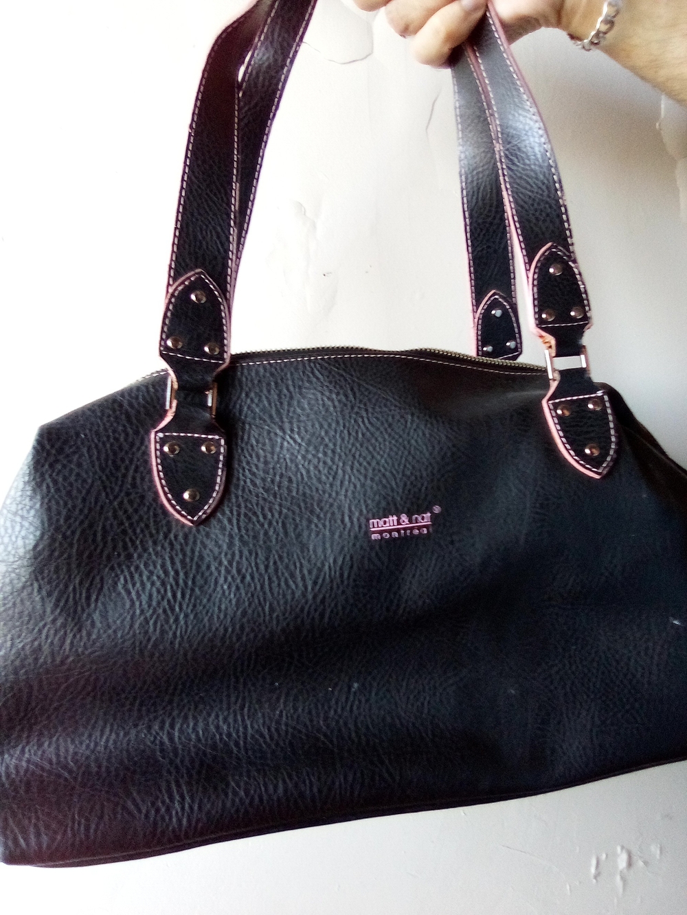 Matt & Nat Black Handbag with Pink Trim